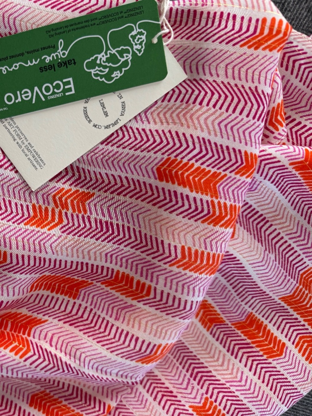 NWT, LEMLEM, FABULOUS GIGI SARONG - Picture 3 of 16